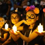 Felicitación a los Planteles Educativos de El Carmen por sus Altares de Muertos